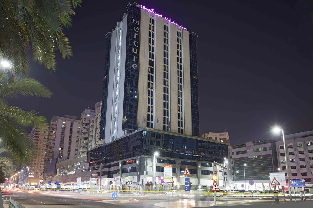 Novel Hotel City Center Abu Dabi Exterior foto